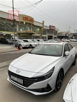 هیوندای ئەلەنترا